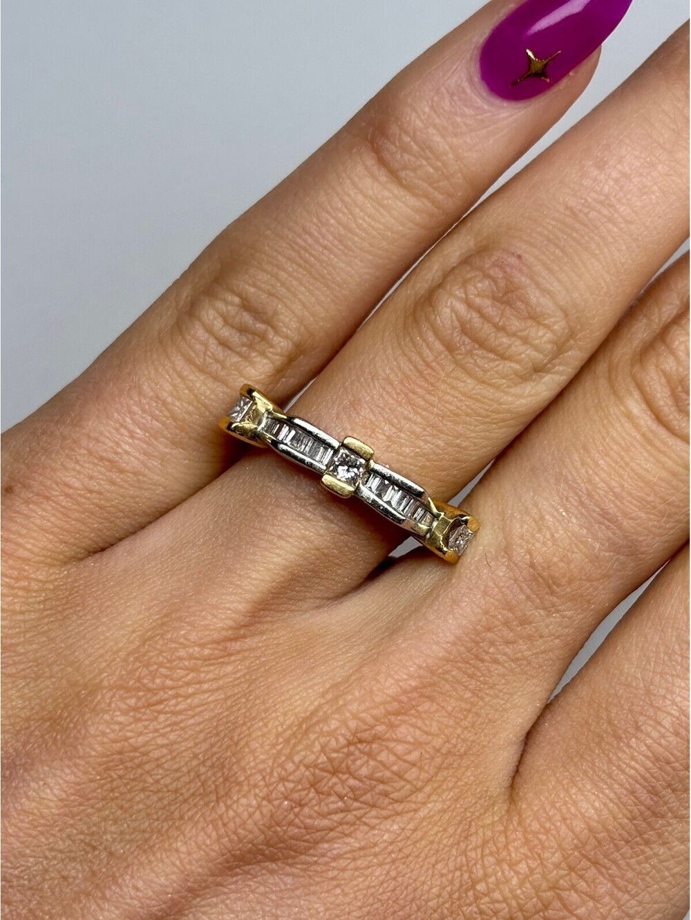 14k White Gold Diamond Ring